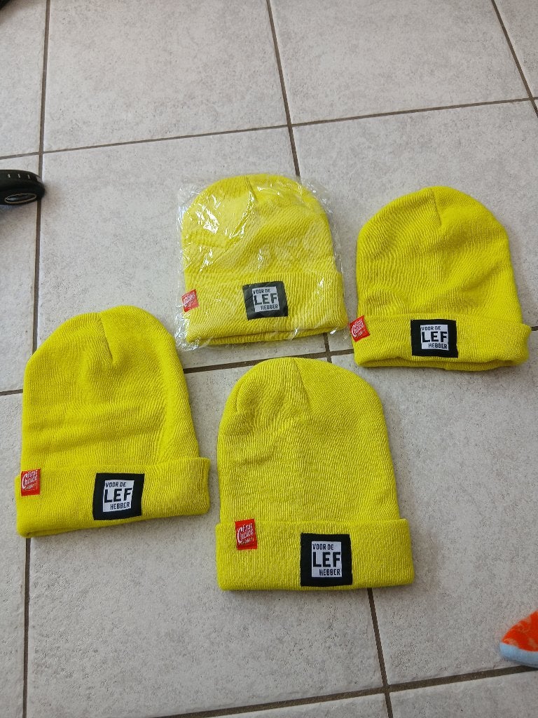 4 gele mutsen nooit gedragen, Ophalen, Nieuw, Jack