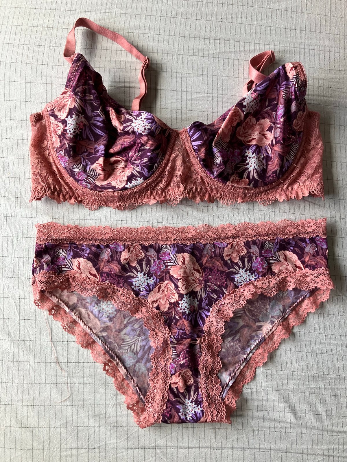 bloemenprint bh en slip setje, Ophalen of Verzenden, Meerkleurig, Setje