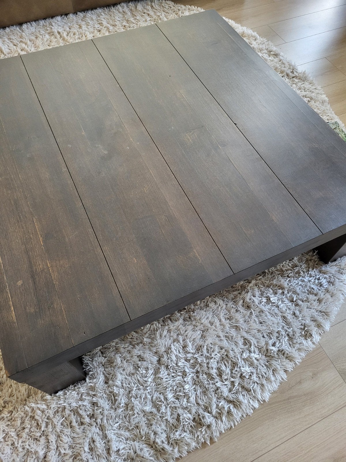 Robuuste vierkante salontafel van donker hout, Ophalen, Gebruikt, 50 tot 100 cm, Modern, Industrieel