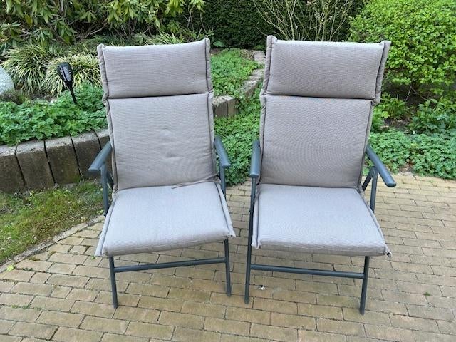 Twee mooie tuinstoelen incl. passende kussens, Tuin en Terras, Ophalen, Zo goed als nieuw, Kunststof