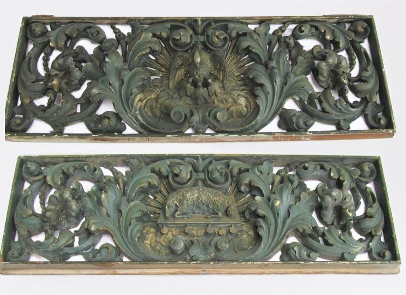 2 antieke panelen uit kerk, Lam Gods en Pelikaan met kuikens, Ophalen