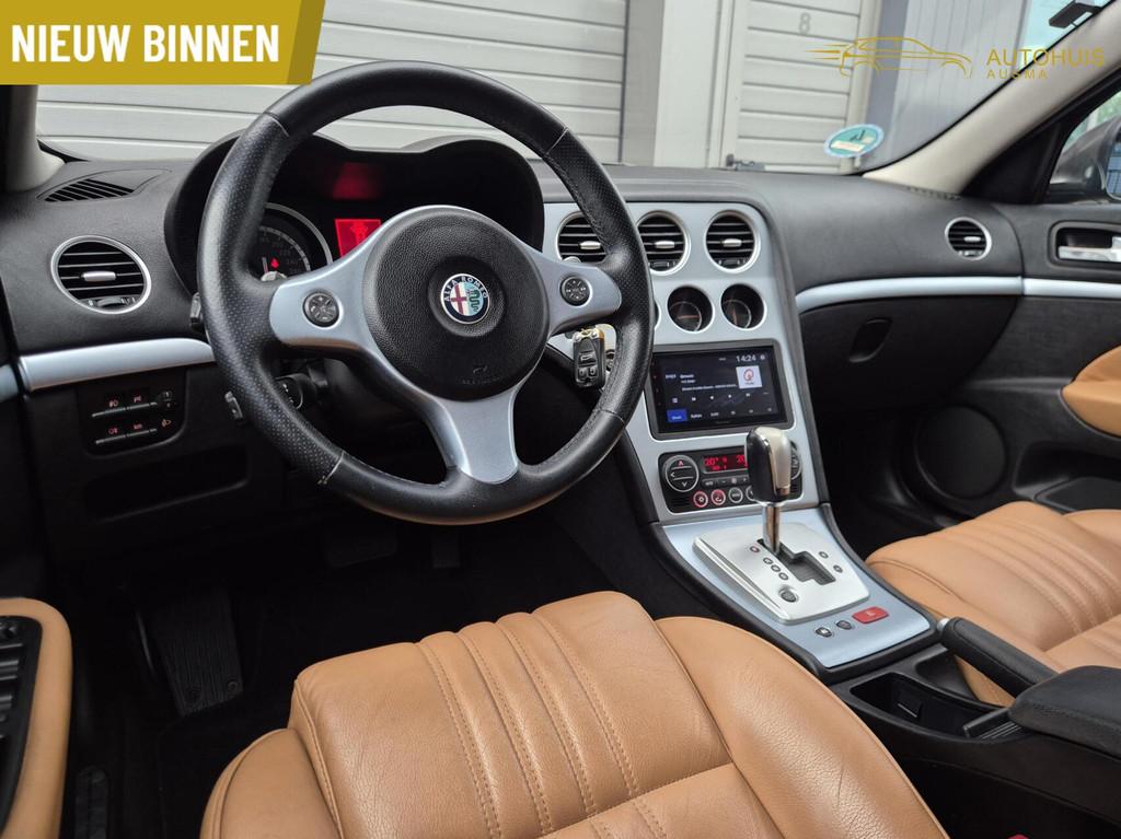 Alfa Romeo 159 3.2 JTS Q4 Q-tronic 260/Automaat/Cruise/Leder, Auto's, Automaat, 3195 cc, Gebruikt, Zwart