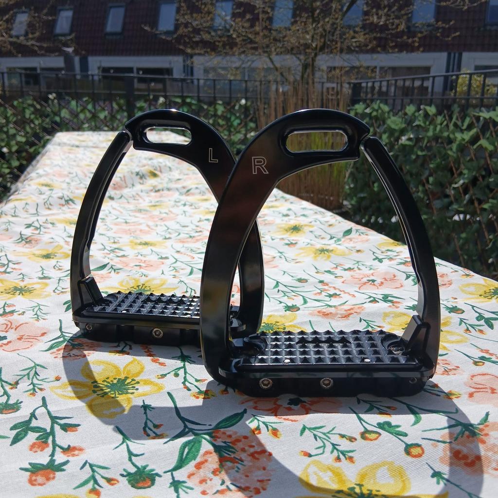 Veiligheidsbeugels childeren Tech Stirrup Venice Zwart-zwart, Ophalen of Verzenden, Zo goed als nieuw, Dressuur