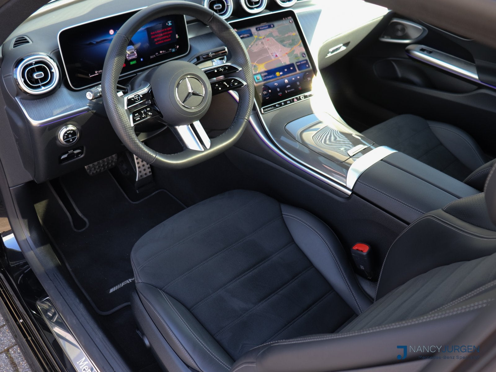 Mercedes-Benz CLE Coupé 300 e AMG | Pano Dak | Night | Burm, Auto's, Dealer onderhouden, Automatische klimaatregeling, 4 cilinders