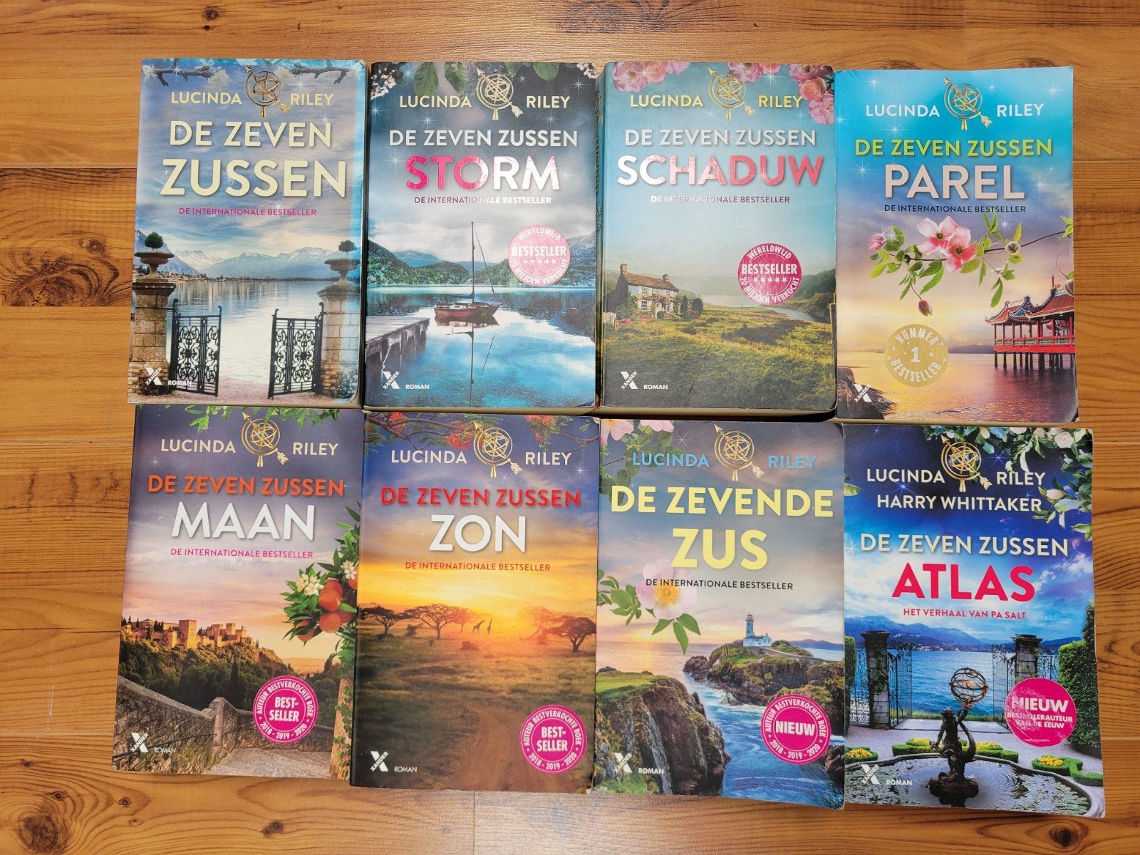 De Zeven Zussen serie - Lucinda Riley (8 boeken), Boeken, Ophalen of Verzenden, Zo goed als nieuw, Lucinda Riley, Nederland
