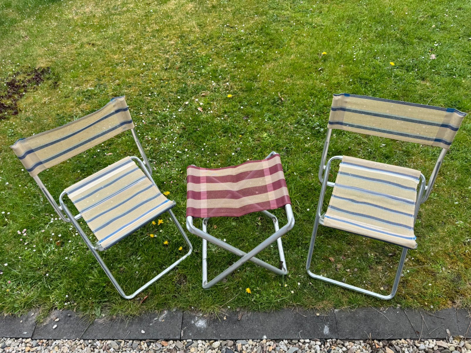 2 kinder camping stoeltjes en 1 bijzet krukje, Ophalen of Verzenden, Zo goed als nieuw, Campingstoel