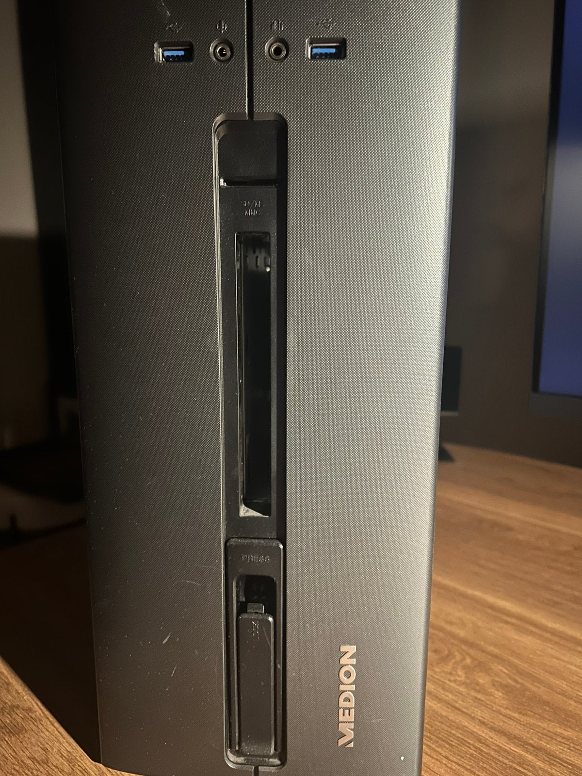 Medion Akoya E62009 Intel Core i5-9400 DDR4 met 16GB RAM, Computers en Software, Moederborden, Ophalen, Gebruikt, Intel, DDR4