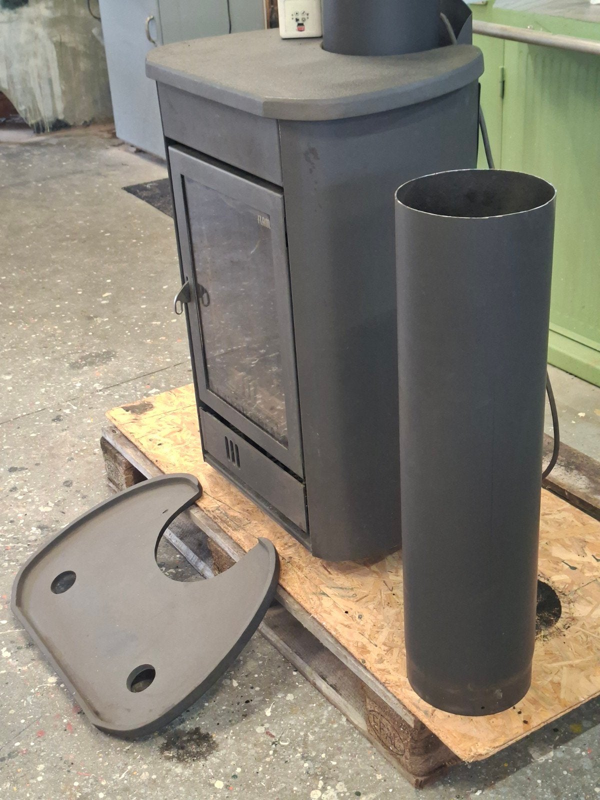 Flam houtkachel type Elaganza convectie en ventilator 220V, Huis en Inrichting, Haarden, Ophalen, Zo goed als nieuw, Vrijstaande haard