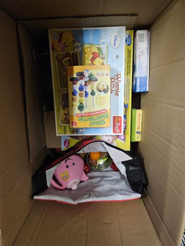 Grote doos vol speelgoed: puzzels, ballenbadballen, blokken, Kinderen en Baby's, Speelgoed | Overig, Ophalen, Gebruikt, Jongen of Meisje