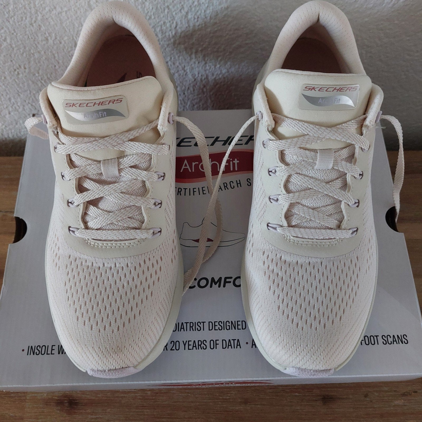 Nieuwe lichtroze Skechers maat 39, Skechers, Nieuw, Ophalen of Verzenden, Sneakers of Gympen