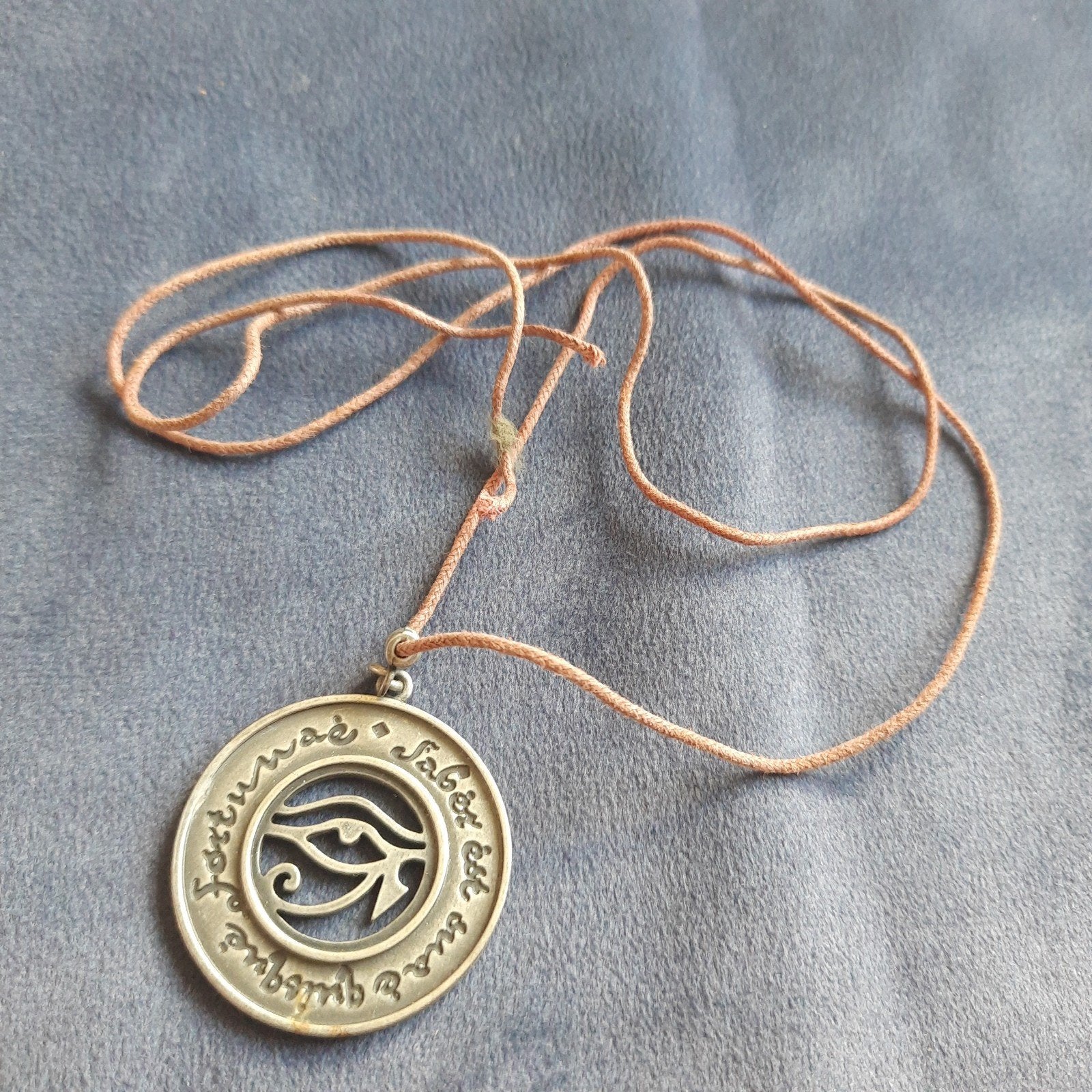 Egyptische Hanger Oog van Horus Zilverkleurig, Sieraden, Tassen en Uiterlijk, Verzenden, Nieuw, Zilver, Overige materialen