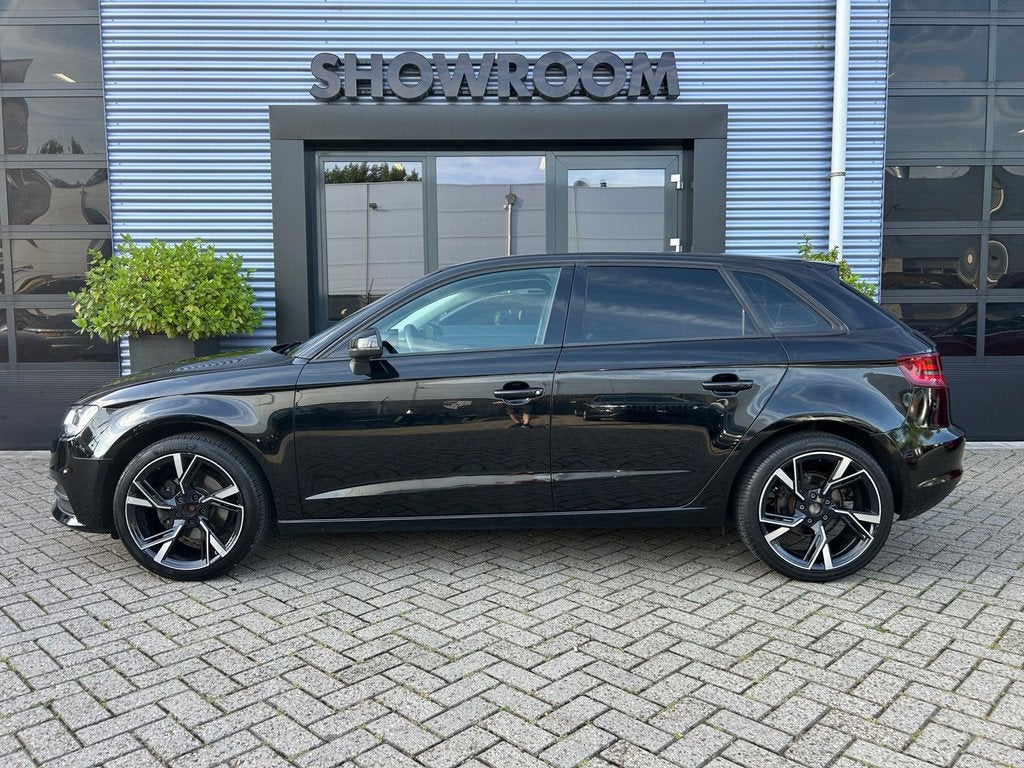 Audi A3 Sportback 1.2 TFSI Ambition Pro Line AIRCO|STOELVERW, Voorwielaandrijving, Euro 5, Stof, Gebruikt
