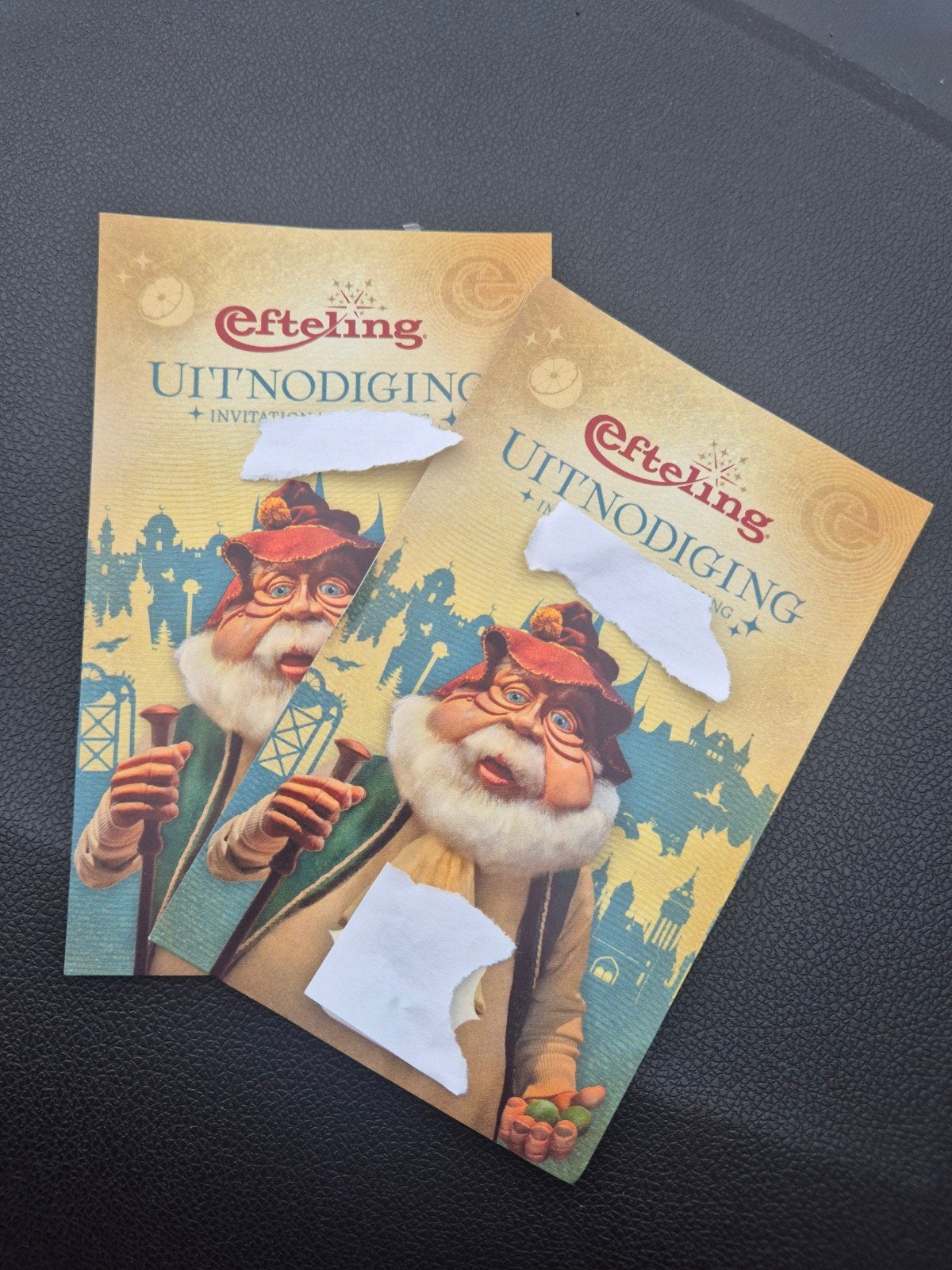 Twee Efteling uitnodigingen/toegangskaarten, Verzamelen, Ophalen, Zo goed als nieuw, Overige typen