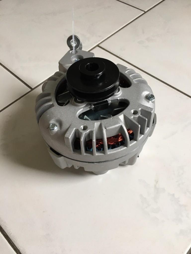 Te koop dynamo 78 amp (nieuw) Dodge w200 d200 b200, Ophalen of Verzenden
