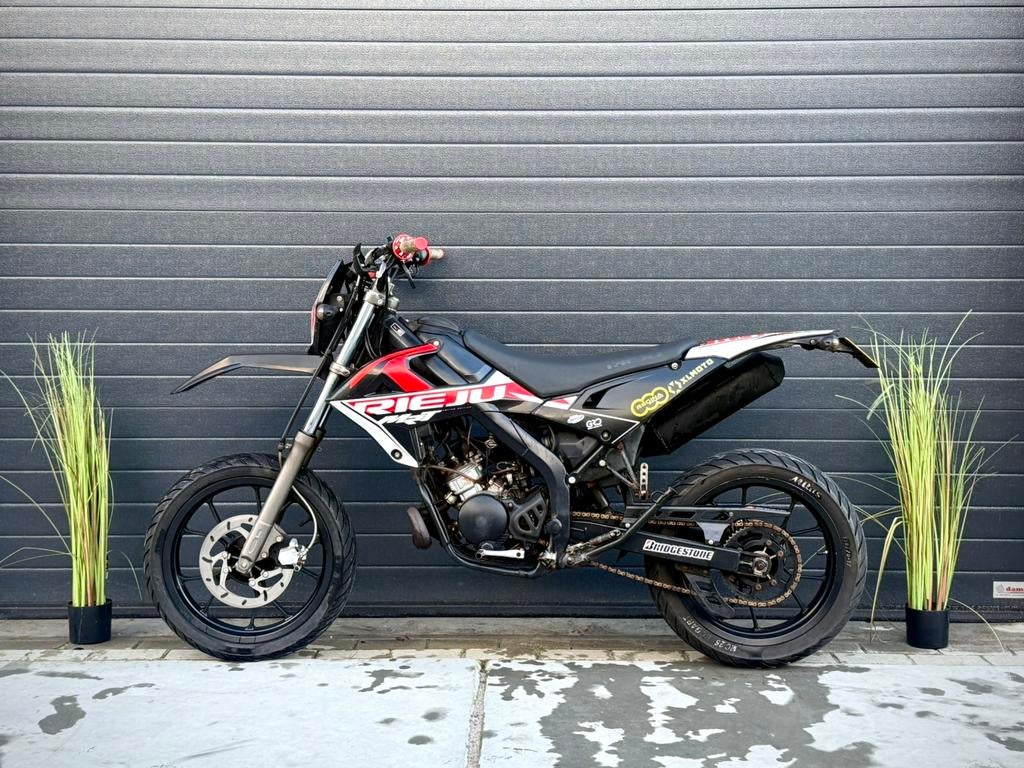 Rieju MRT Racing 50cc 2022 (Onderhouden), Fietsen en Brommers, Brommers | Overige merken, Gebruikt, Maximaal 45 km/u, Stcmotoren@gmail.com