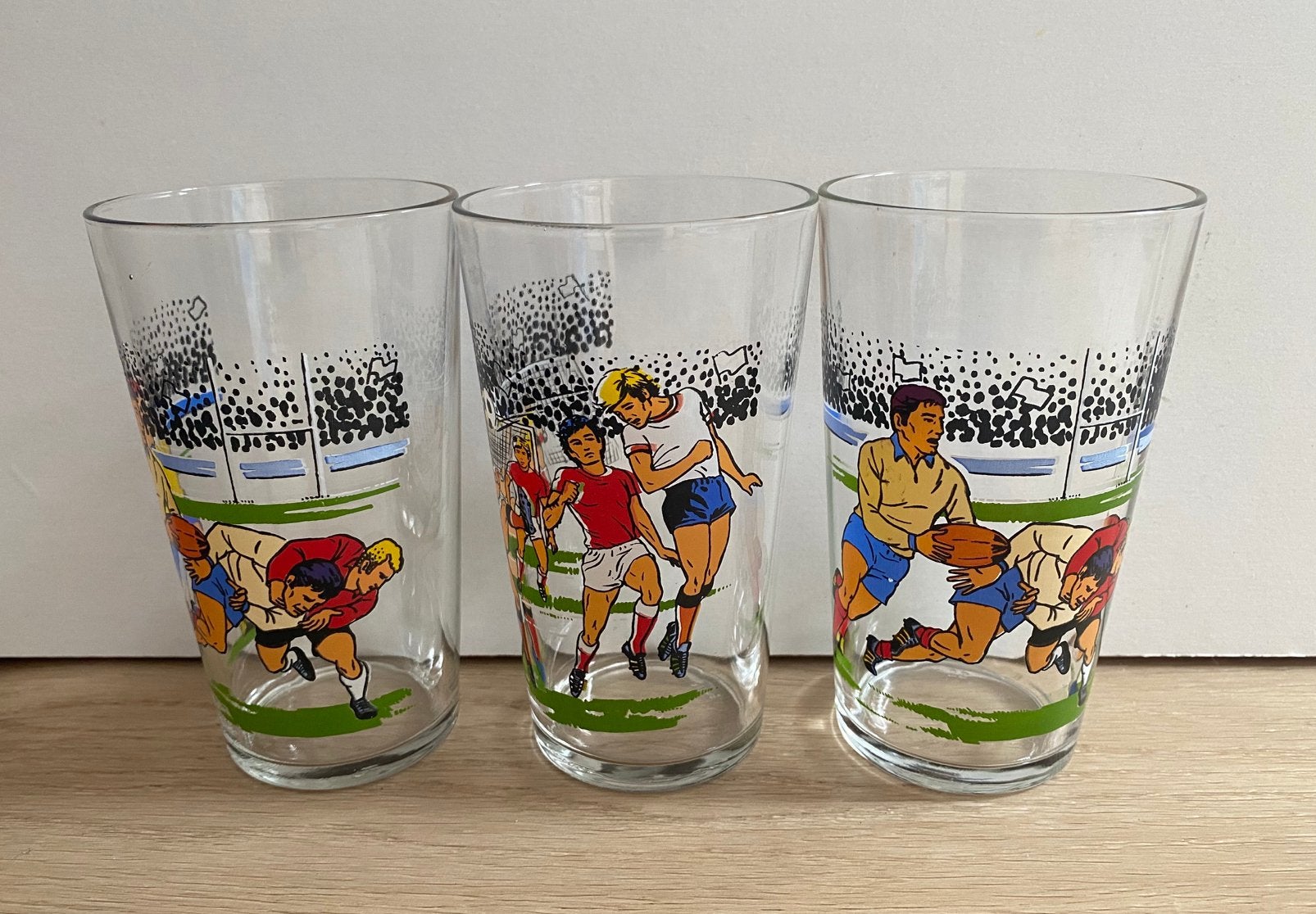 Vintage glazen met sport decor - Reims France, Ophalen of Verzenden, Zo goed als nieuw