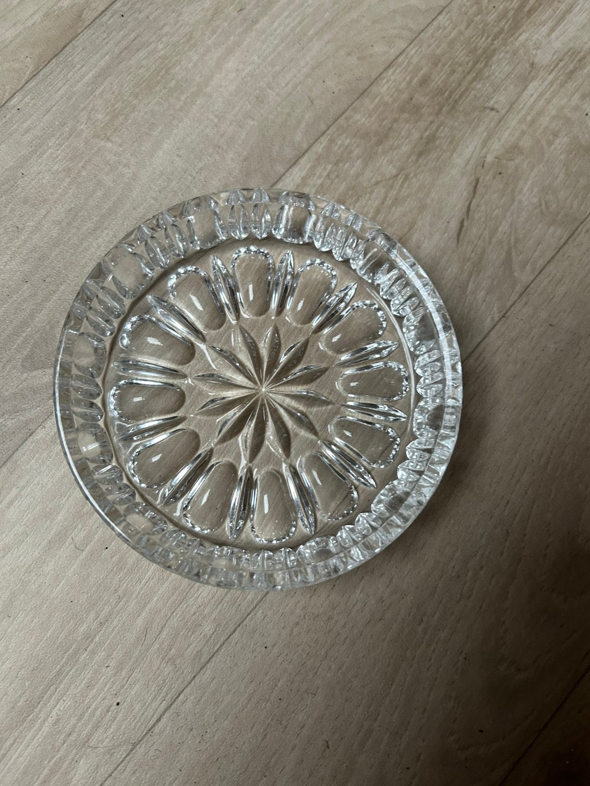 Glazen Schaaltje, Ophalen of Verzenden, Overige stijlen, Glas, Schaal of Schalen