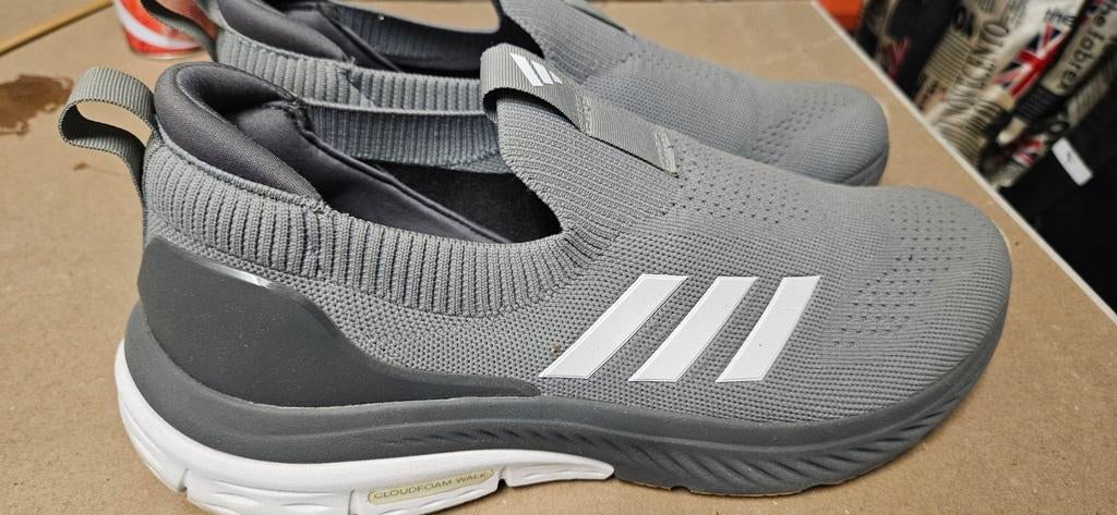 Grijze Adidas Cloudfoam Plus sneakers, Ophalen of Verzenden, Nieuw, Grijs, Sneakers of Gympen