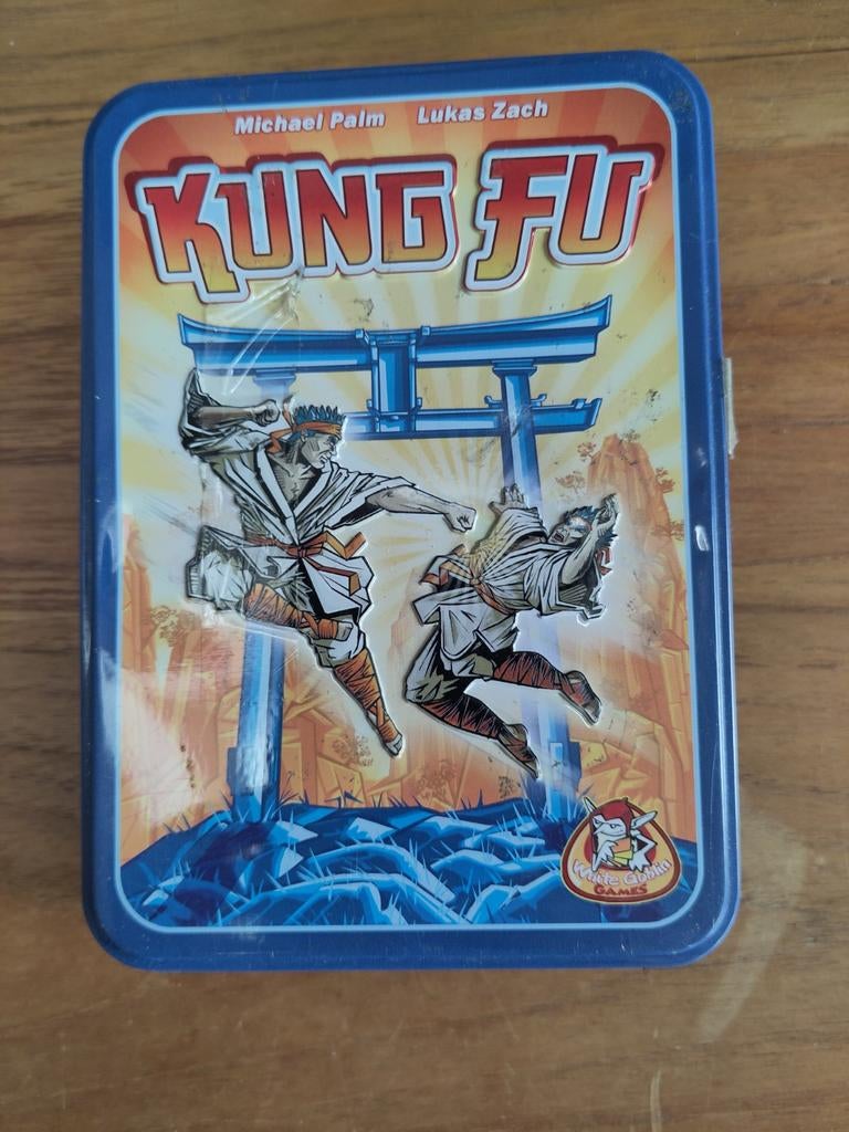 Kung Fu kaartspel, Een of twee spelers, Ophalen of Verzenden, Zo goed als nieuw, White Goblin Games