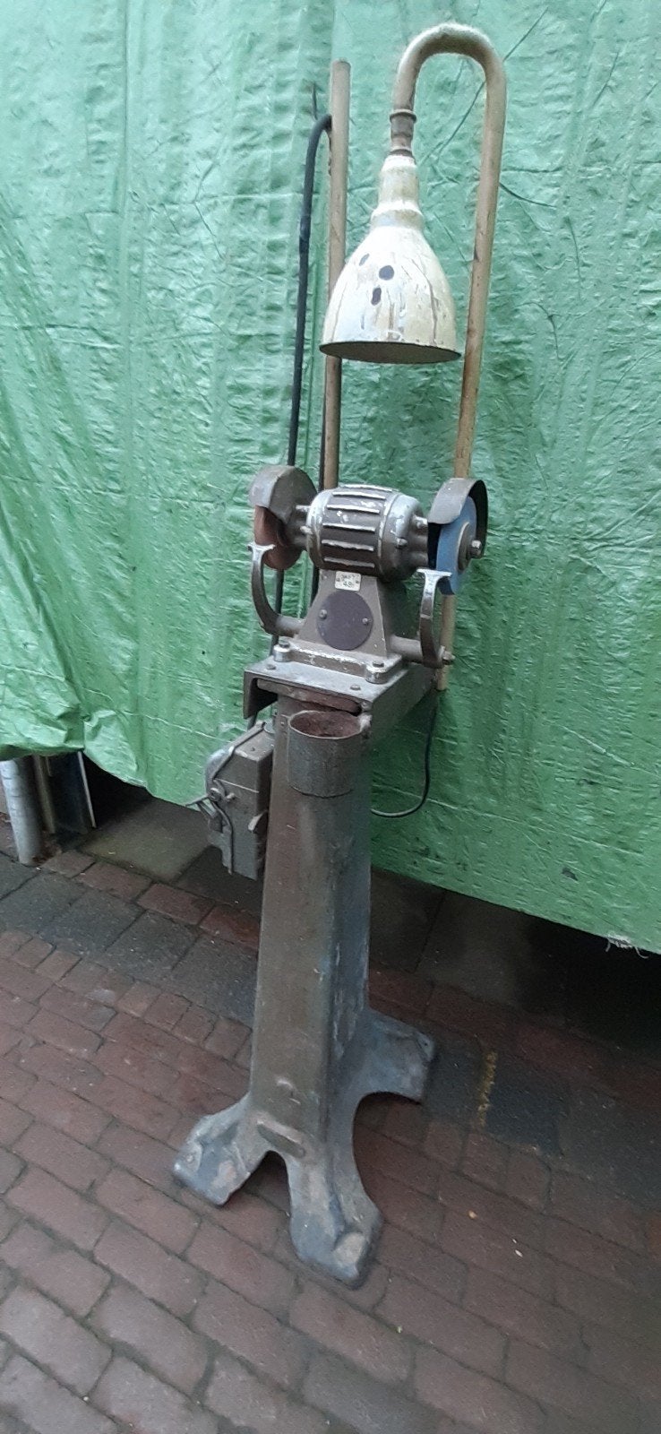 werkbankslijpmachine met verlichting, Ophalen, Gebruikt, Werkbankslijpmachine