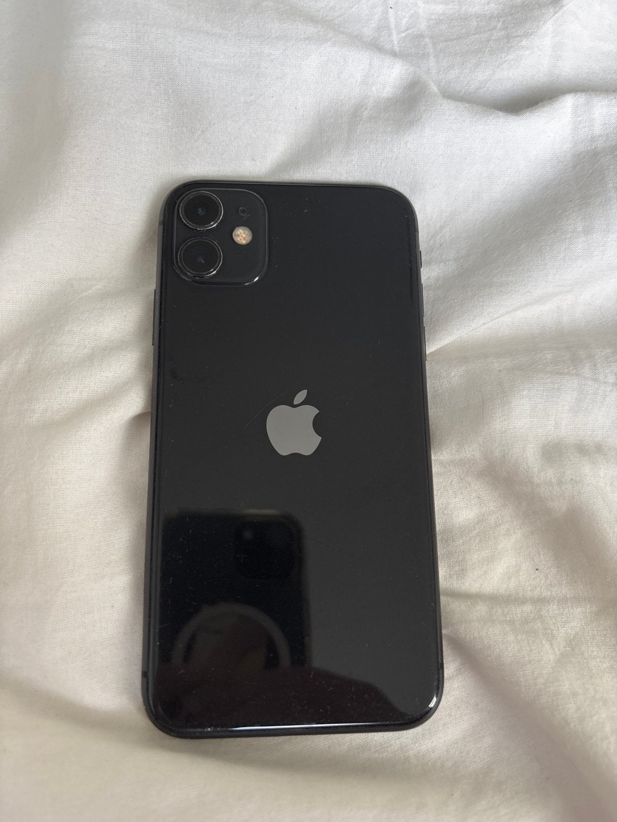 iPhone 11 Zwart - 64 GB - Gebruikt, Gebruikt, Zwart, 64 GB, Zonder simlock