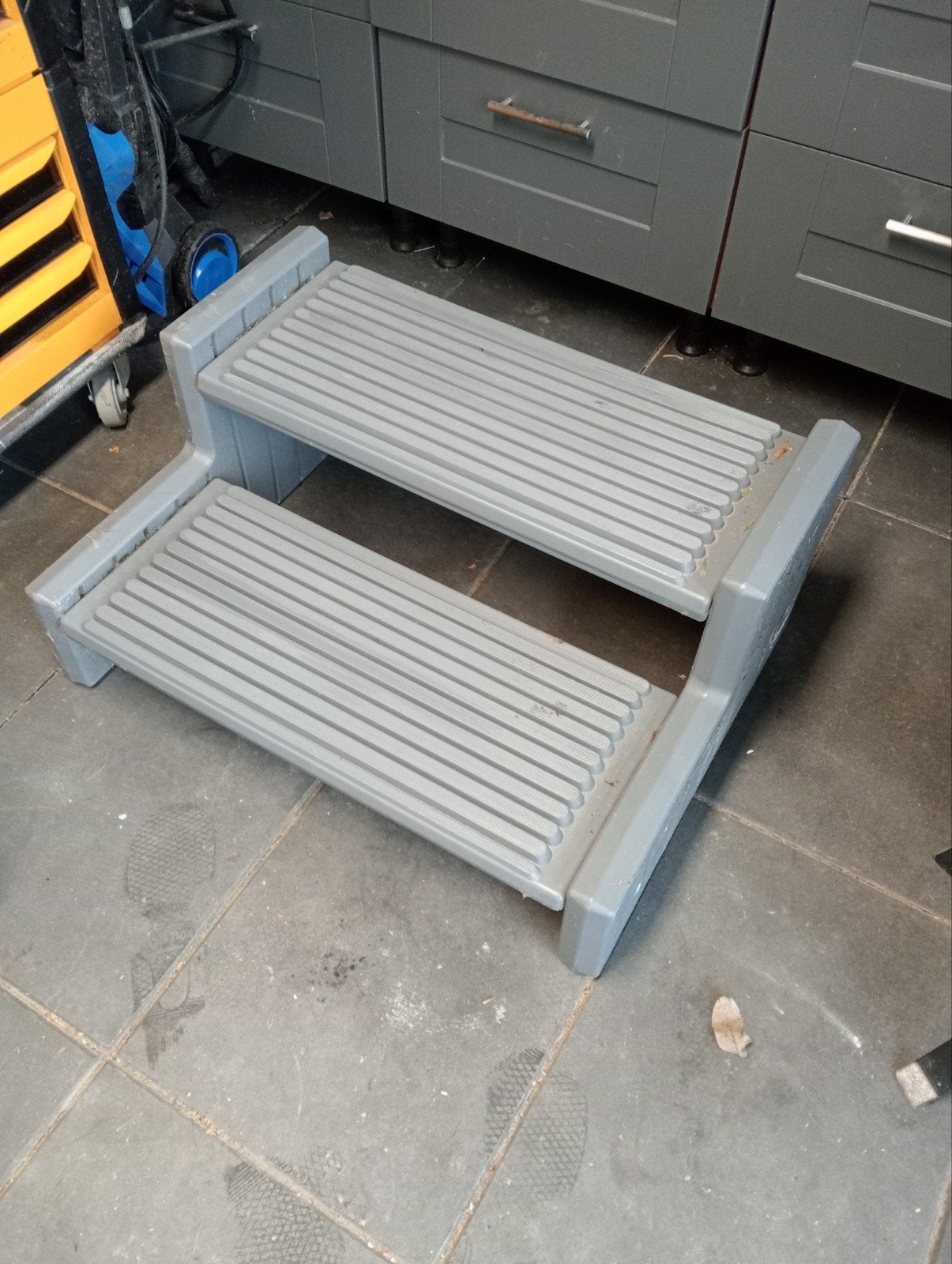 Kunstof trapje , voor caravan , Jacuzzi, Ophalen of Verzenden