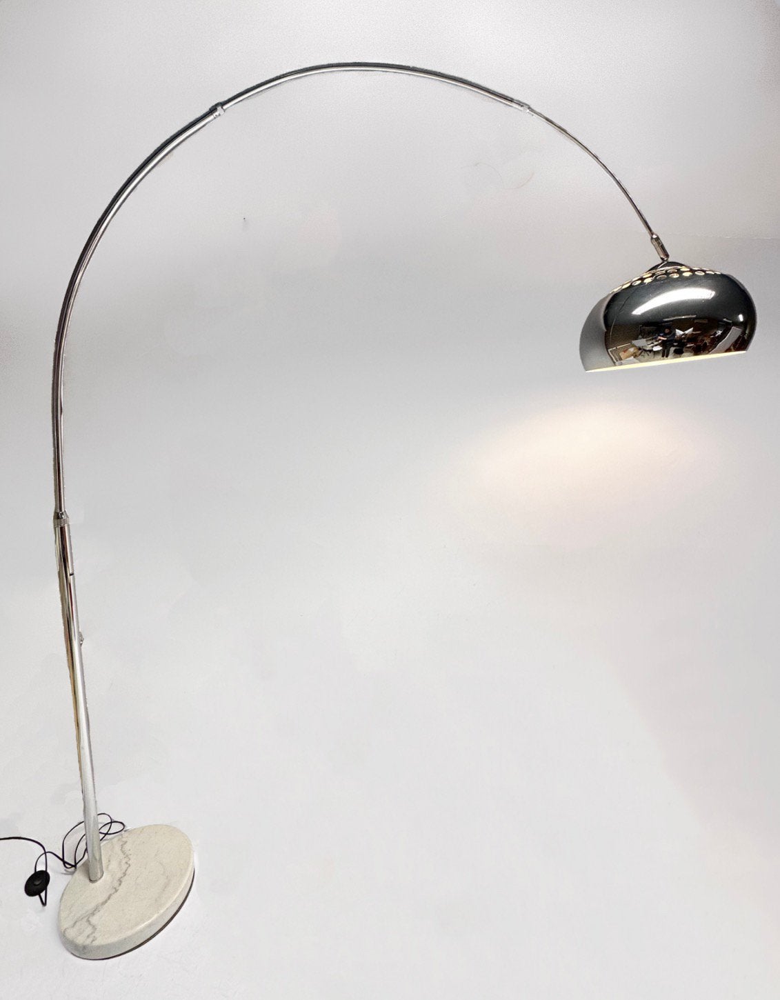 Retro chrome booglamp in 70’s-stijl in nieuwstaat, Ophalen, 200 cm of meer, Overige materialen, Zo goed als nieuw