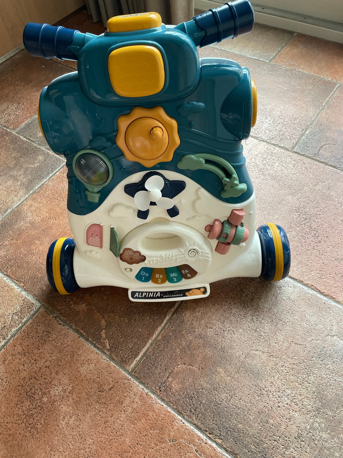 Alpinia Baby Walker met geluid en wieltjes, Kinderen en Baby's, Speelgoed | Babyspeelgoed, Ophalen, Zo goed als nieuw, Overige typen