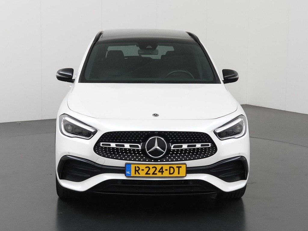 Mercedes-Benz GLA-klasse 250 e Business Solution AMG Limited, Auto's, Mercedes-Benz, 4 cilinders, 16 kWh, Leder en Stof, Bedrijf