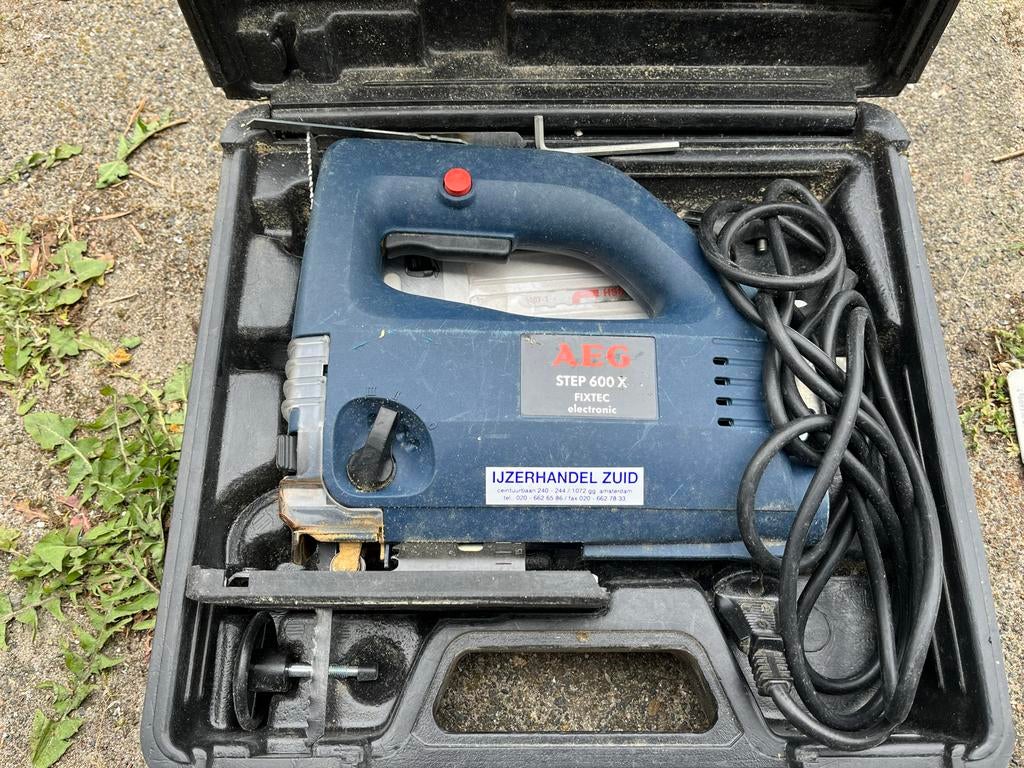 AEG STEP 600 X Decoupeerzaag in koffer, Doe-het-zelf en Verbouw, Ophalen, Decoupeerzaag, 600 tot 1200 watt, Zo goed als nieuw
