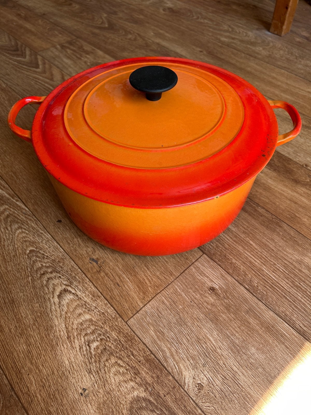 Le Creuset Gietijzeren Braadpan Oranje, Huis en Inrichting, Keuken | Potten en Pannen, Gebruikt, Braadpan, Gietijzer, Met deksel