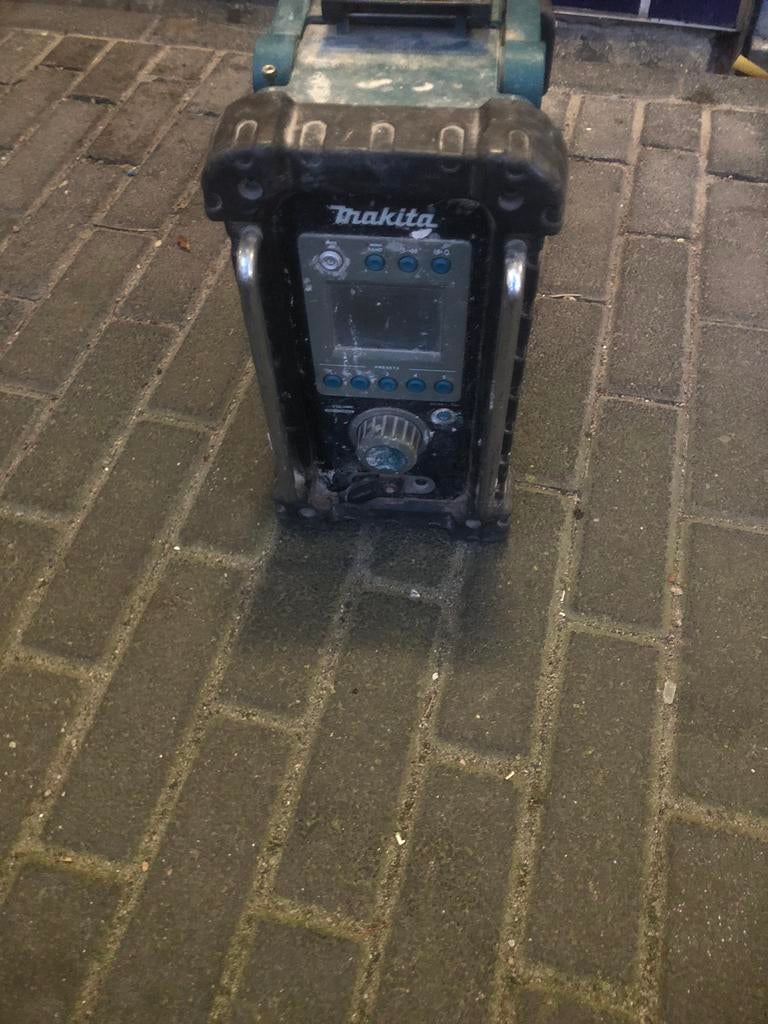 Makita bouw radio, Ophalen of Verzenden, Zo goed als nieuw, Bouwradio