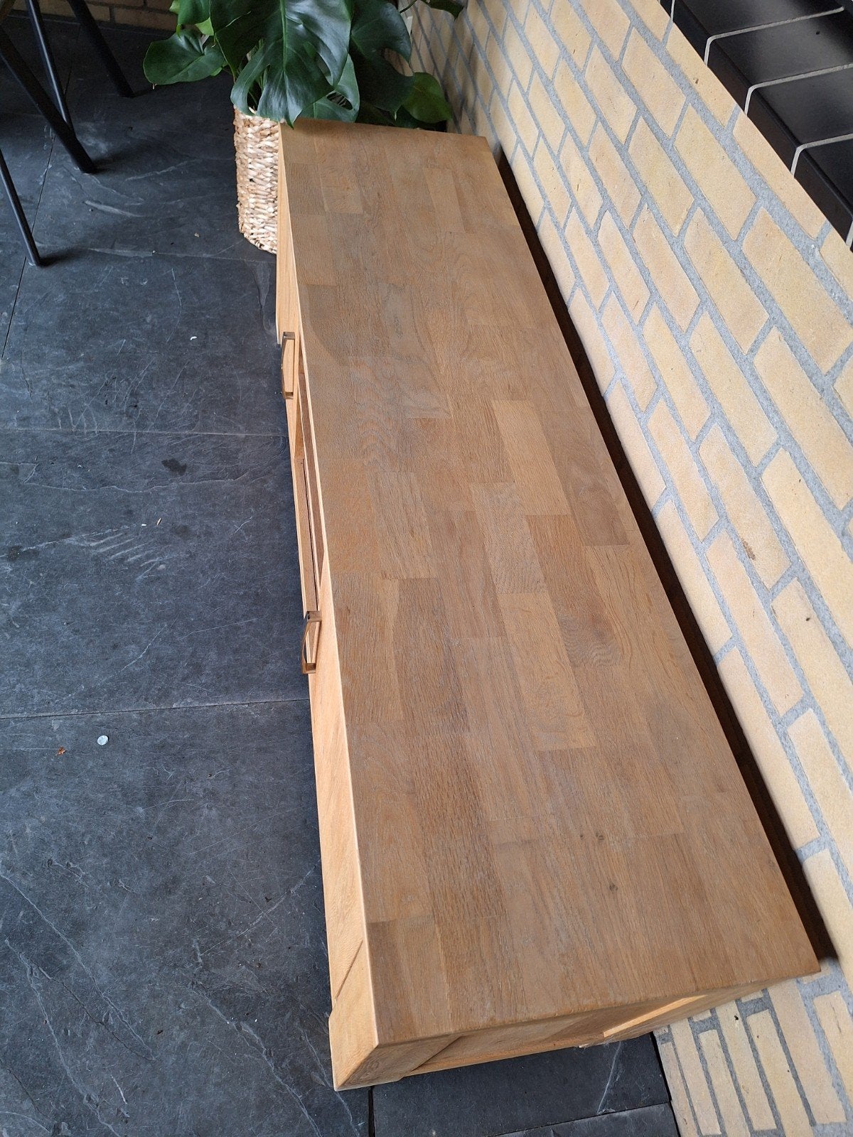 Massief eiken tv-meubel / dressoir, Ophalen, Gebruikt, 150 tot 200 cm, Eikenhout