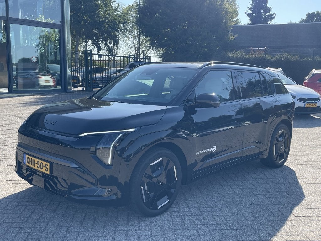 Kia EV3 GT-PlusLine 81.4 kWh (bj 2026, automaat), 0 cilinders, Gebruikt, 33 min, Zwart
