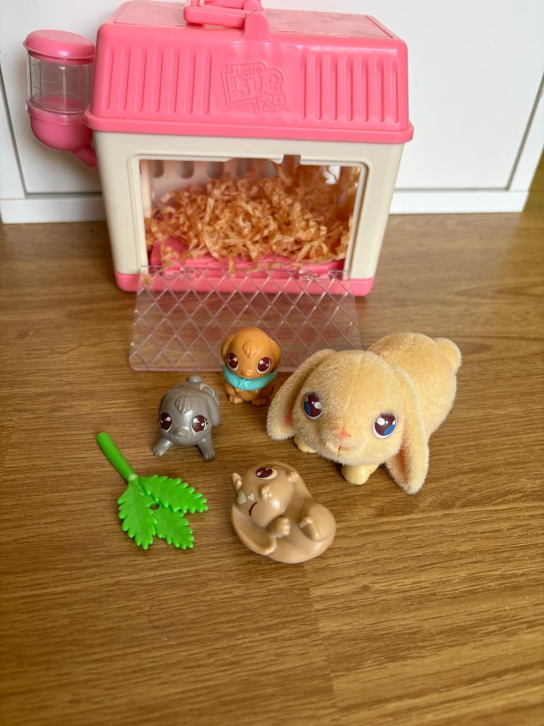 Little live pets Mama surprise mini, Ophalen of Verzenden, Zo goed als nieuw, Konijn, Klein (minder dan 20 cm)