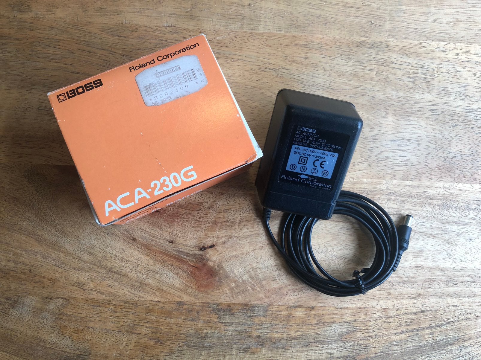 Boss AC adaptor ACA-230G, Ophalen of Verzenden, Gebruikt