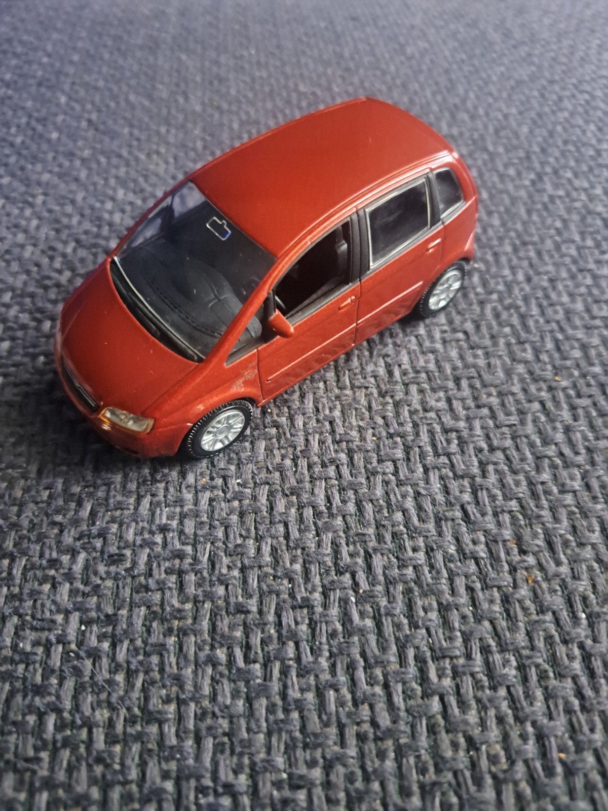 norev model fiat idea in o.v.p bp3, Auto, Frankrijk, Norev, Norev