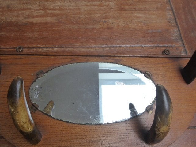 Antieke kapstok met spiegel en hoorns., Ophalen