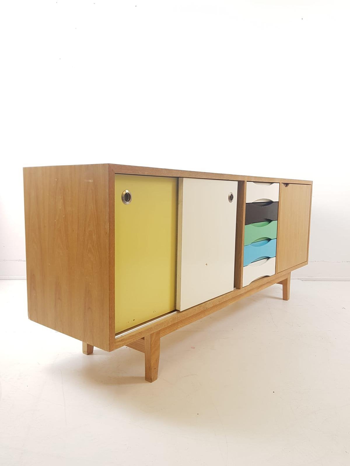 Retro dressoir geel zwart wit blauw eiken, Verzamelen, Retro, Huis en Inrichting, Ophalen of Verzenden