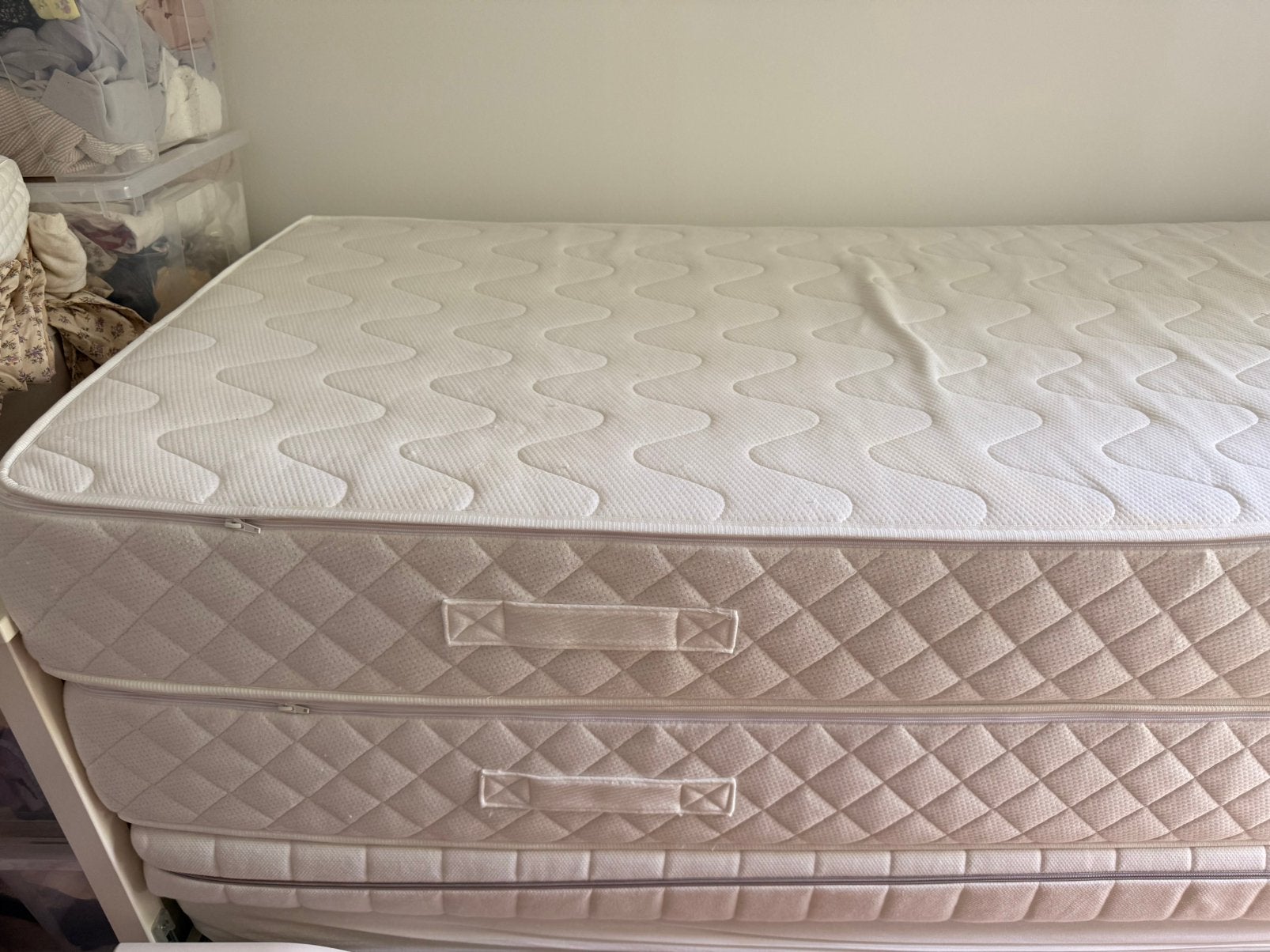 Twee matrassen gekocht bij Home24 Nederland, Ophalen, Zo goed als nieuw, Eenpersoons, 90 cm