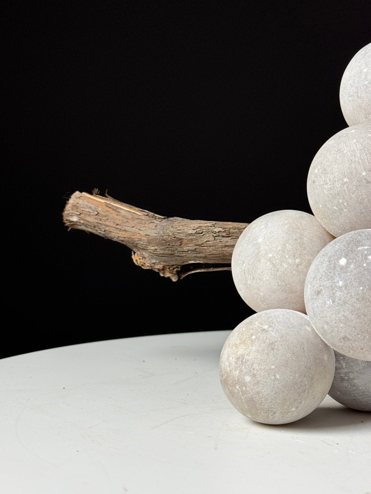 Alabaster Druiven Grijs decoratie, Ophalen