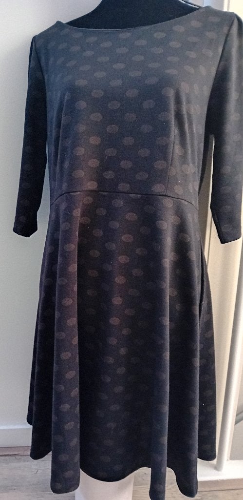 jurk,maat XL (42/44),Steps,zwart,feest,polkadot,A lijn,top, Kleding | Dames, Jurken, Verzenden, Zwart, Maat 42/44 (L), Zo goed als nieuw