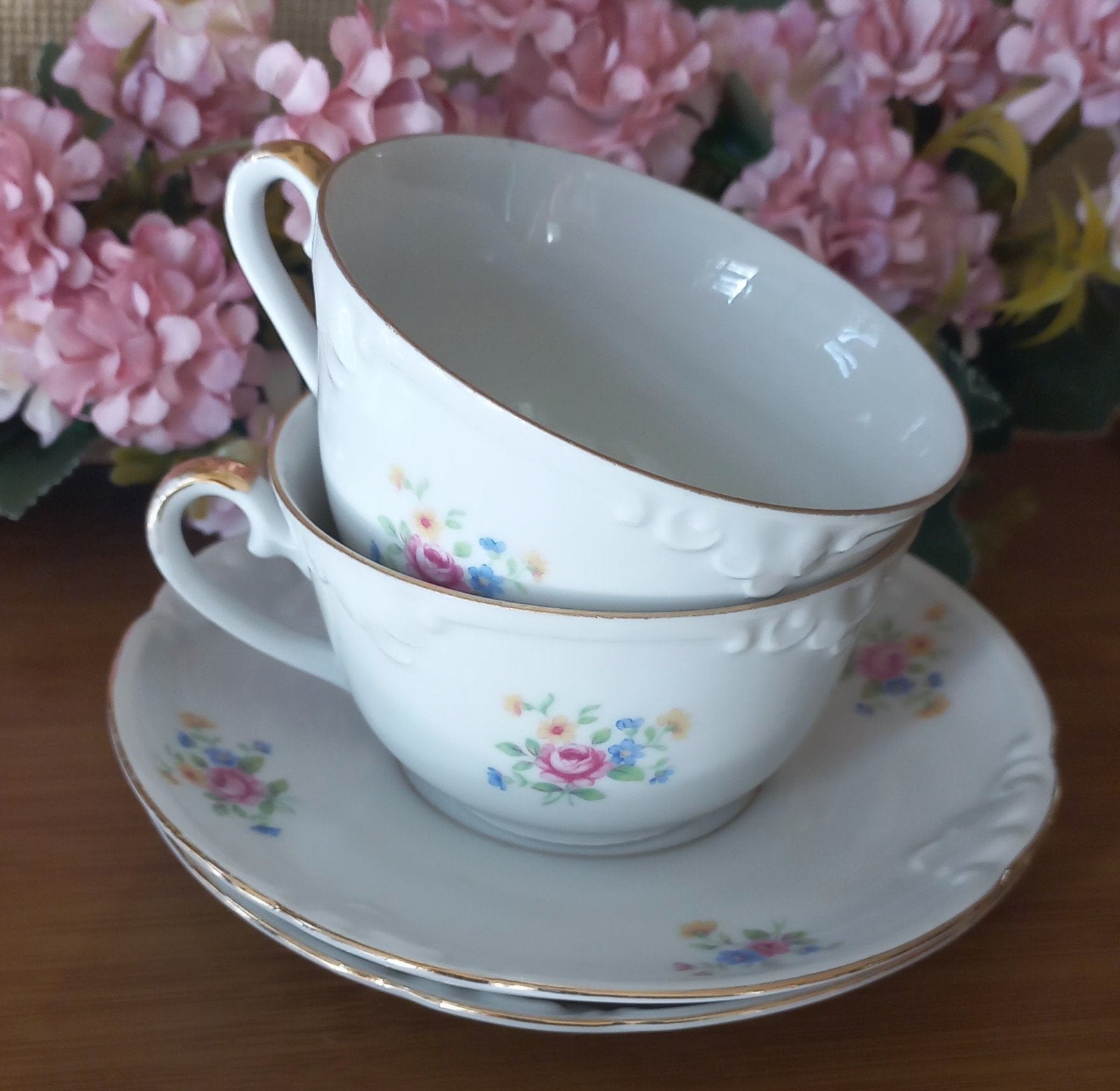 Set van 2 brocante kopjes met schotel, roze roosje, Bavaria, Ophalen of Verzenden