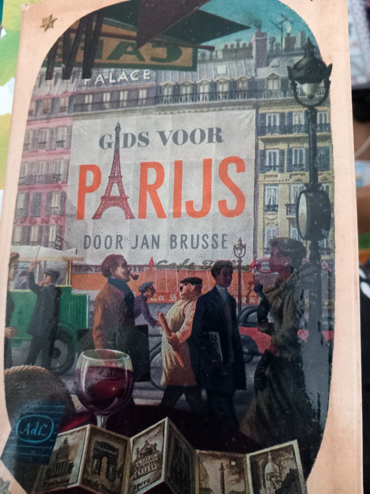 Gids voor Parijs, Ophalen of Verzenden, Gelezen, Europa