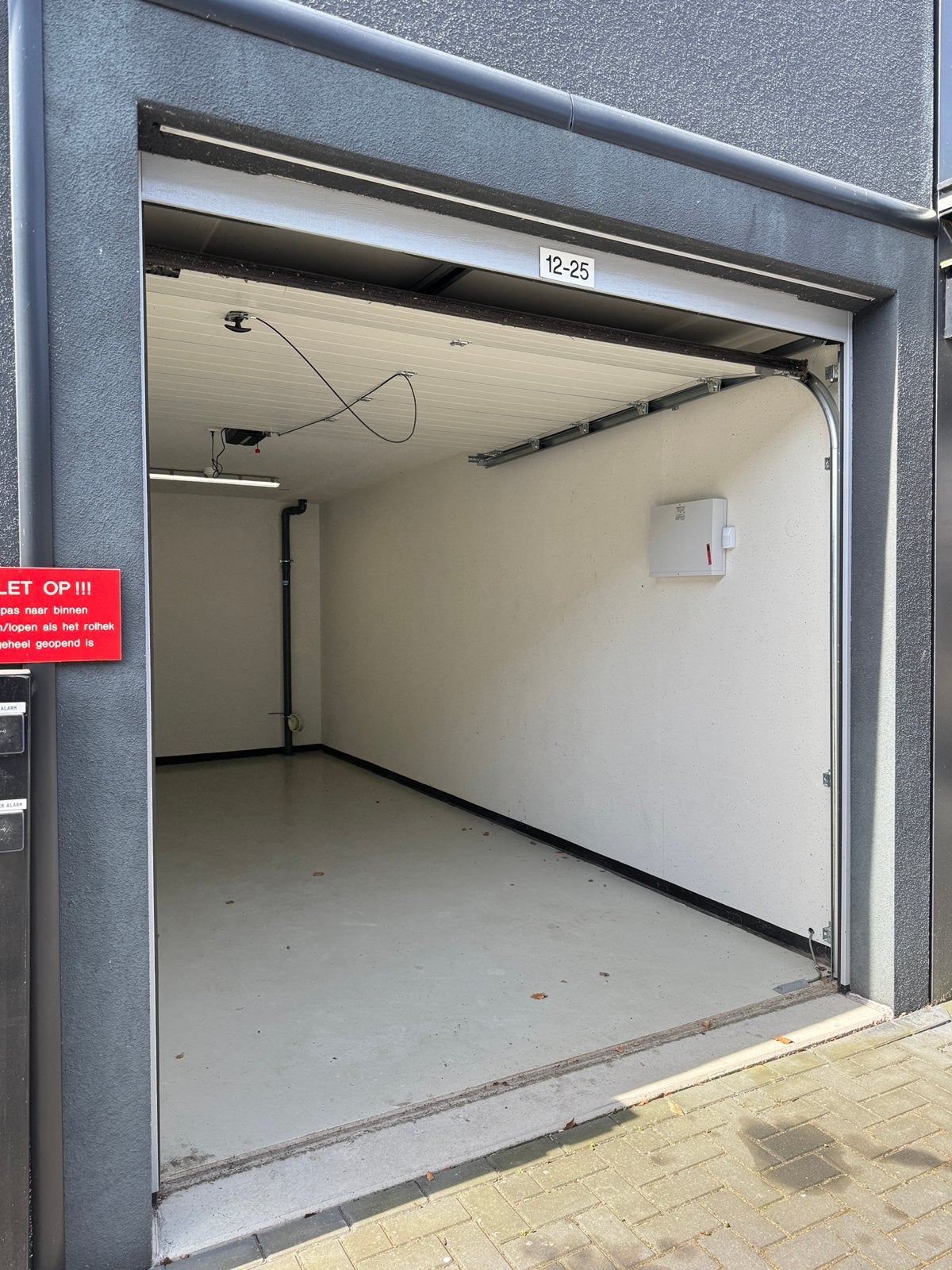 Garagebox 21m² Blaricum | begane grond | 24/7, 21 m², Huur, Opslag of Loods