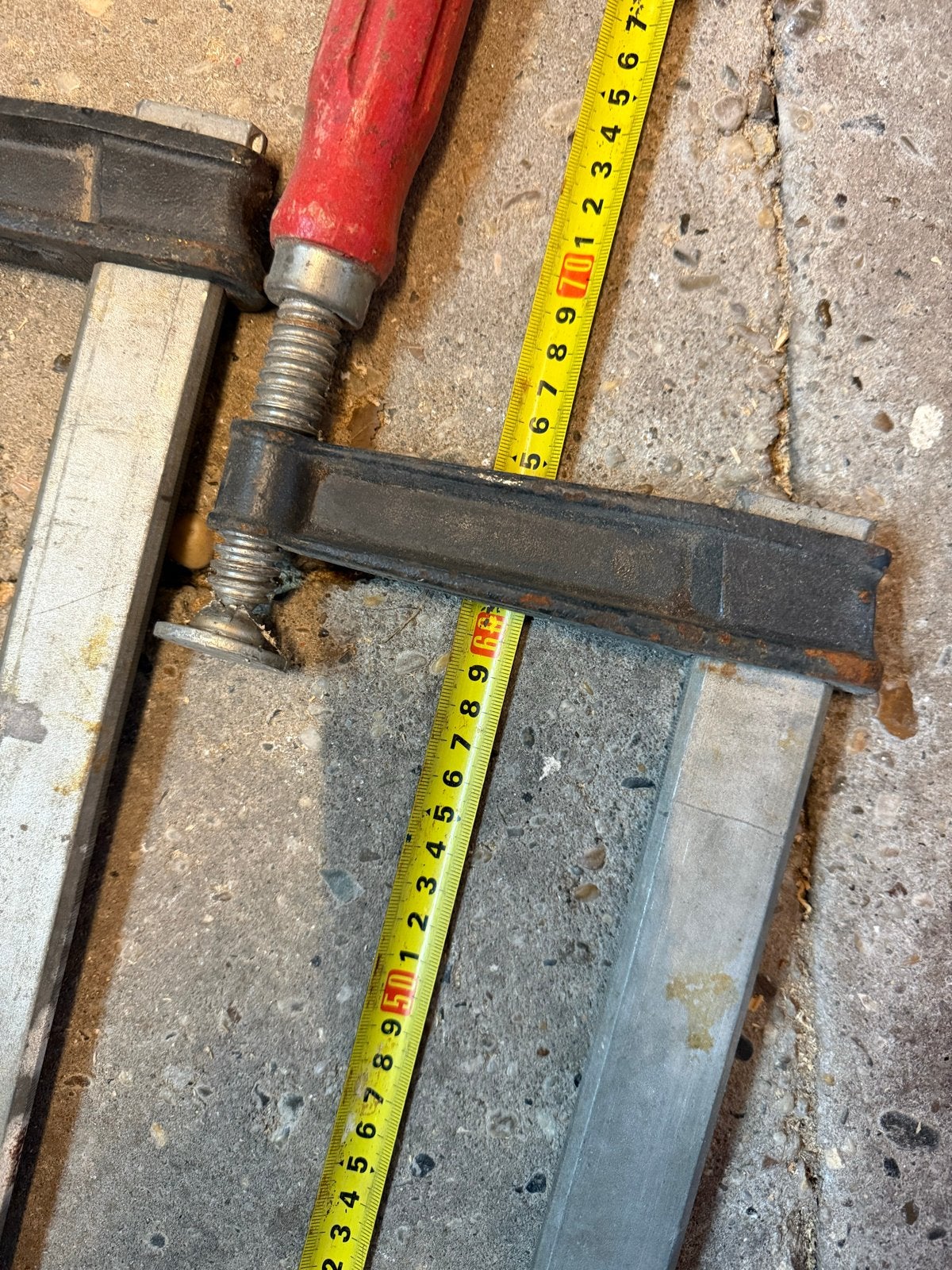 Twee gebruikte lijmklemmen - ideaal voor houtbewerking, Ophalen of Verzenden, Gebruikt, Klem