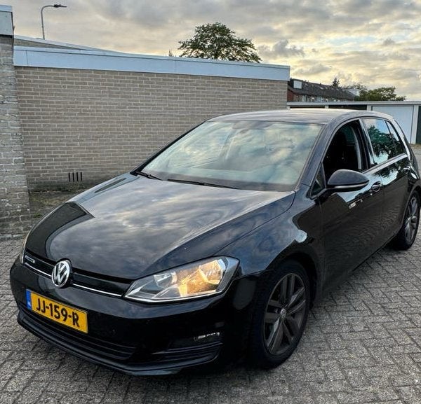 Volkswagen Golf 1.0 TSI - 2016 GOED ONDERHOUDEN, Voorwielaandrijving, 610 kg, Origineel Nederlands, Handgeschakeld