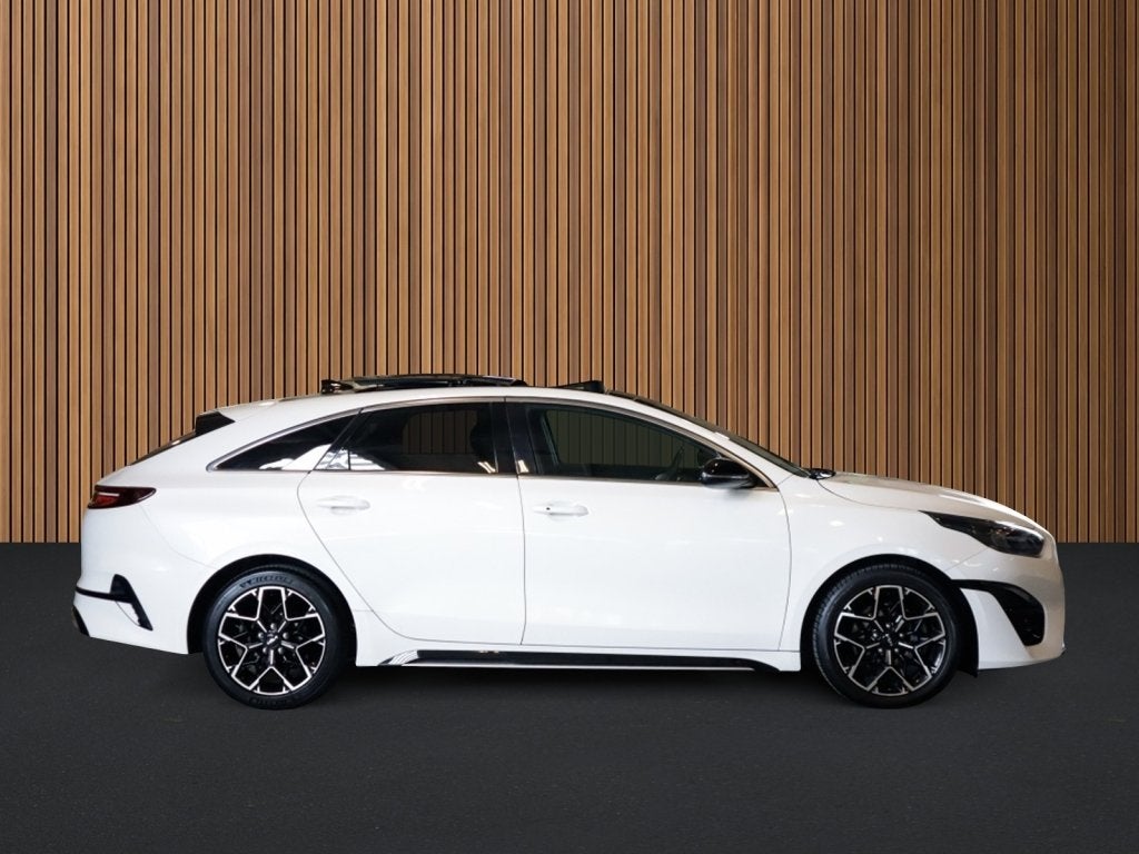 Kia ProCeed 1.5 T-GDi GT-Line 1e-Eig. & Dealer-Onderh BOVAG-, Auto's, 1325 kg, Gebruikt, Euro 6, 4 cilinders