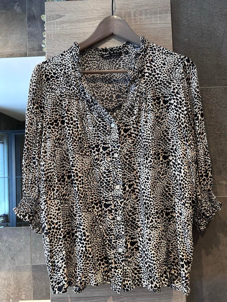 Blouse met panter hartjes, Ophalen of Verzenden, Zo goed als nieuw, Maat 38/40 (M), Zwart