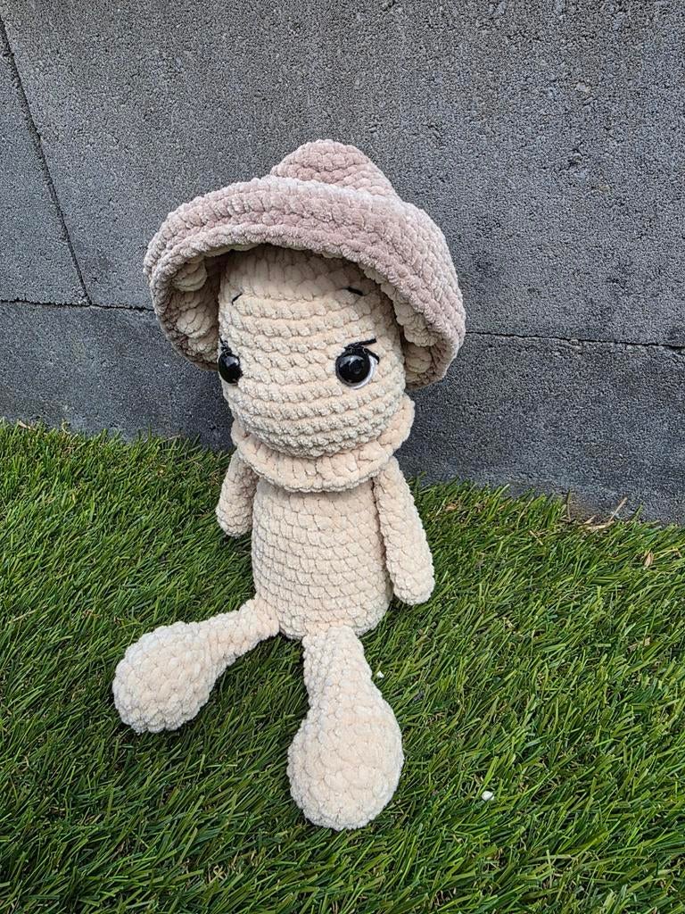 Schattige gehaakte paddenstoel knuffel - Handgemaakt, Overige merken, Overige typen, Ophalen of Verzenden, Zo goed als nieuw